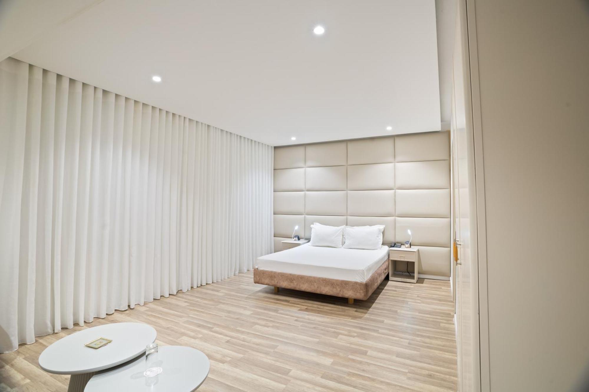 Hotel Donia Sfax Buitenkant foto